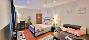 Spacious Comfy Room in Toronto
